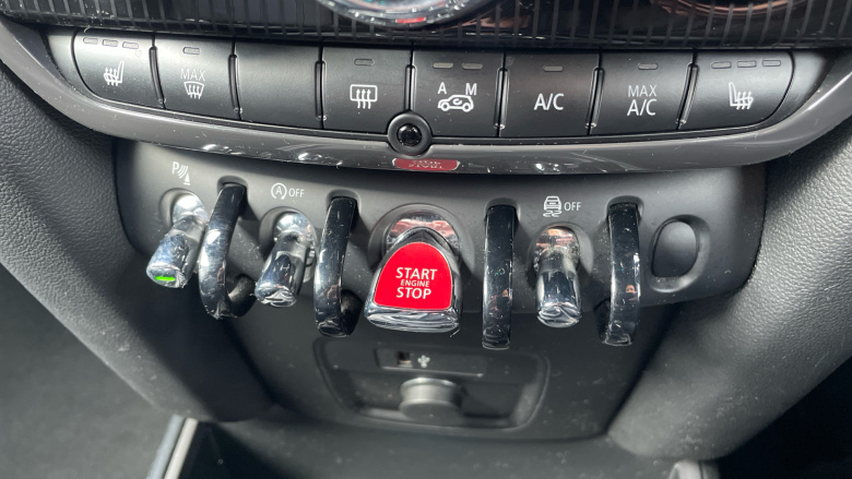 MINI Countryman 1.5 Cooper Exclusive 5dr Petrol Hatchback